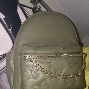 OLIVE GREEN MINI BACK PACK